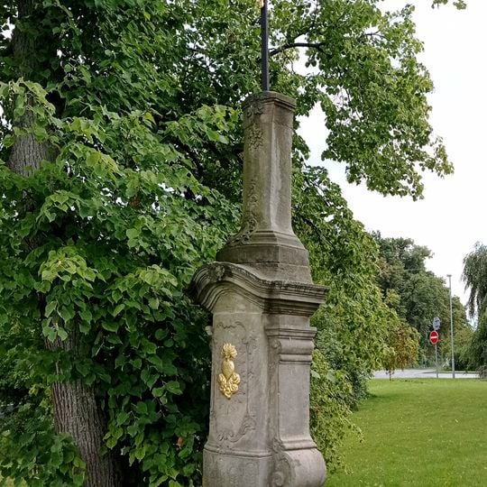 Wayside cross