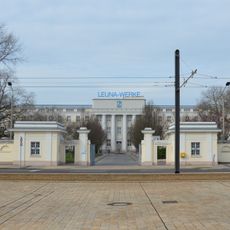 Haupttor der Leunawerke