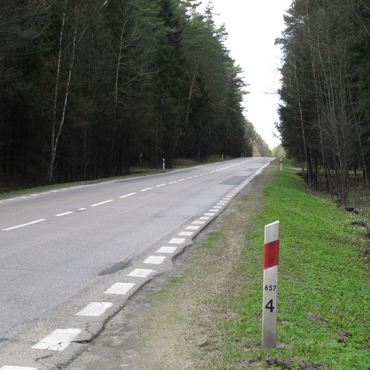 National road 8