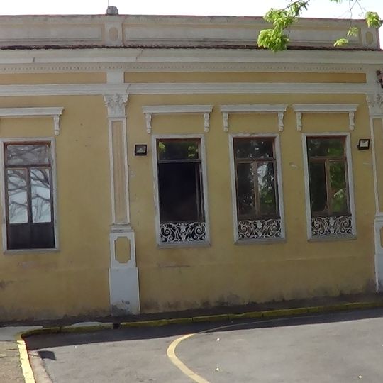 Sobrado Na Praça da Bandeira, 55