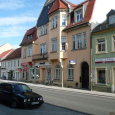 Wohnhaus in geschlossener Bebauung Großenhainer Straße 10