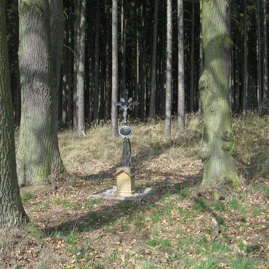 Kříž v lese Sváreč