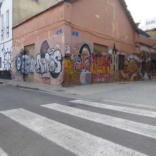 Air raid shelter at Ruaya street
