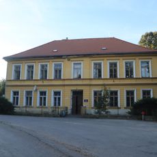 Bývalá škola v Onšově