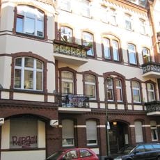 Mietshaus & Hinterhaus Grunewaldstraße 10 & 11