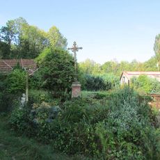 Kříž u čp.233 na západním okraji Červené Řečice