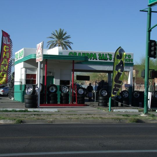 Copeland & Tracht Service Station