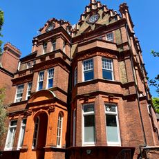 22, Lyndhurst Gardens