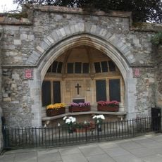 Wall To The Garden Of The The Almonry And Painted Chamber