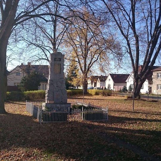 Pomník padlým v Dolní Lukavici