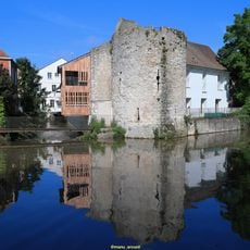 Tour de la deuxième ligne de remparts
