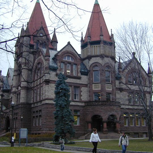 Victoria College Building