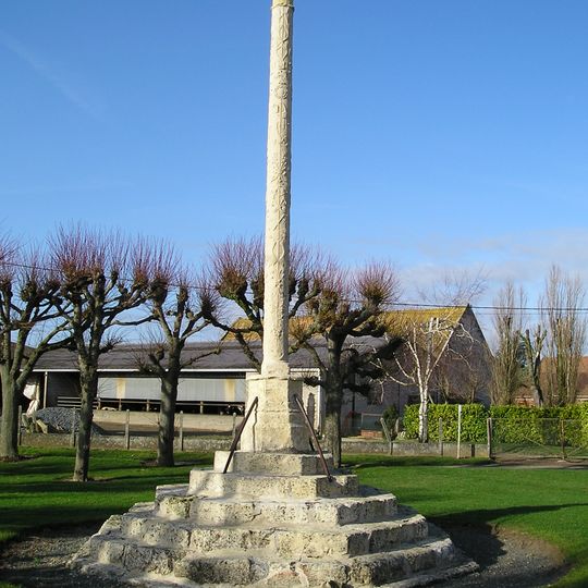 Croix en pierre de Ménévillers