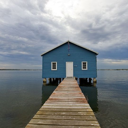 Crawley Edge Boatshed