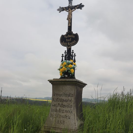 Kříž severně od Kostník