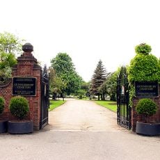Gunnersbury Cemetery