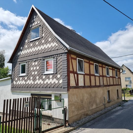 Wohnhaus in offener Bebauung Bruno-Stiebitz-Straße 28