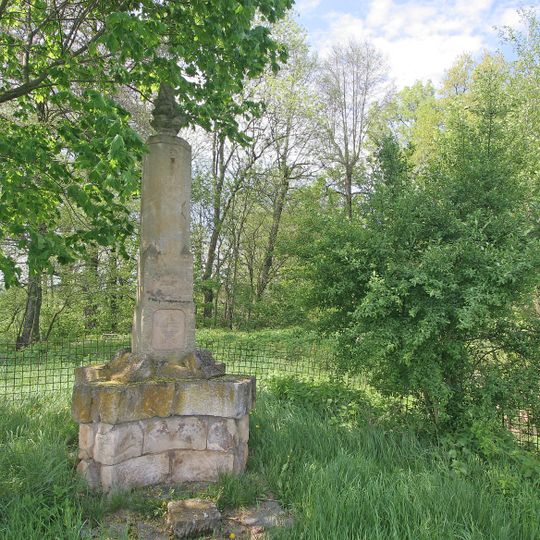 Pomník u mlýna Rakousy