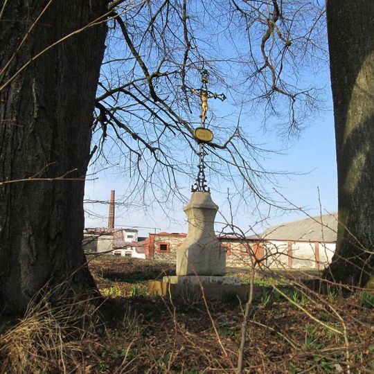Kříž u pěstitelské pálenice Dvořiště
