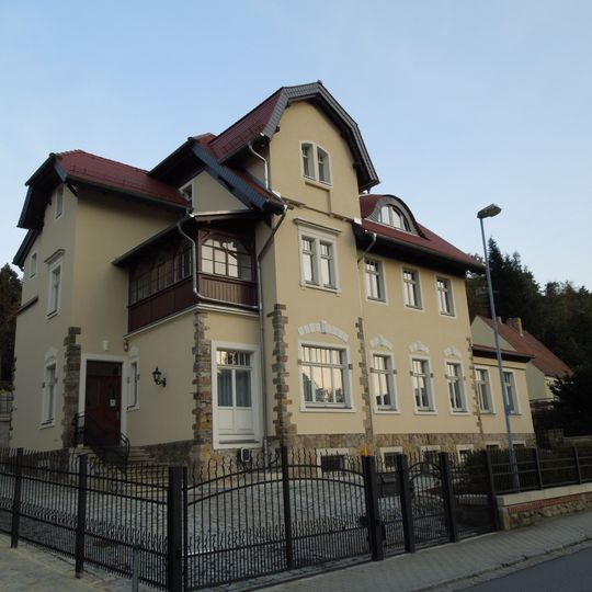 Friedrich-Engels-Straße 39