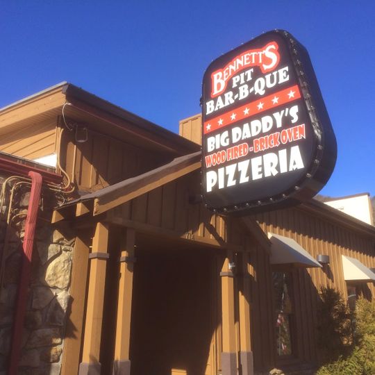 Bennett's Pit Bar-B-Que