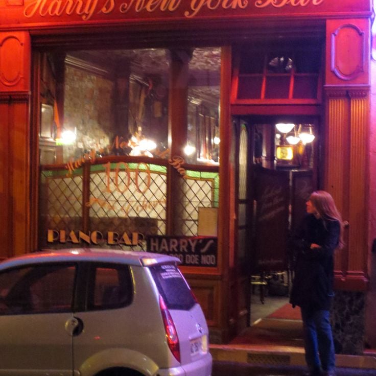 Harry's New York Bar