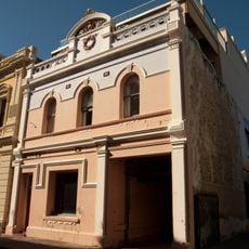 Commercial Building, 14 Mouat Street