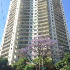 Viadutos Building