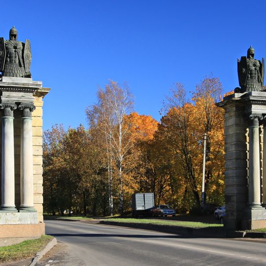 Smolenskiye gate