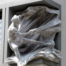 Raimund von Penyafort sculpture