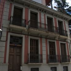 House in carrer Joaquim Vayreda, 7
