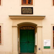 Wohnhaus in geschlossener Bebauung Bischofswerdaer Straße 4