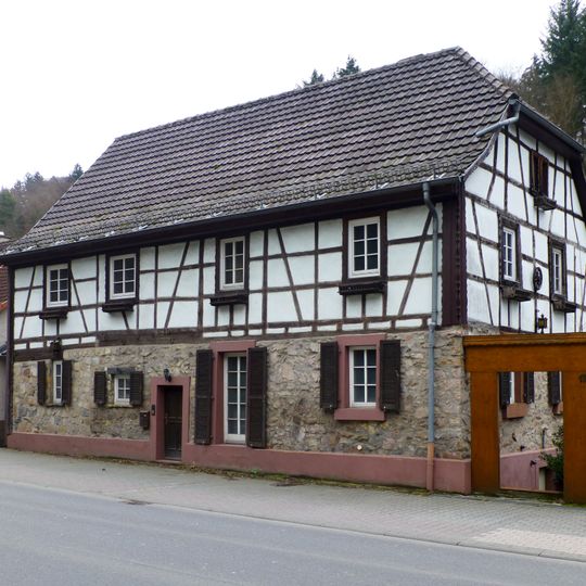 Haus Fischweiher 19