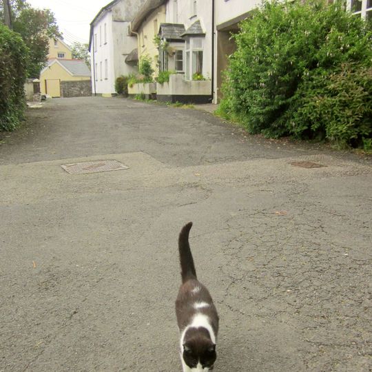 1 and 2, Queen Street