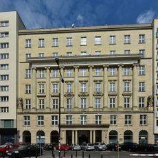 Dom pod Lwami in Warsaw