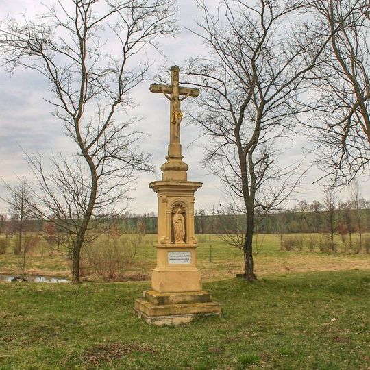 Kříž na severním okraji Víceměřic