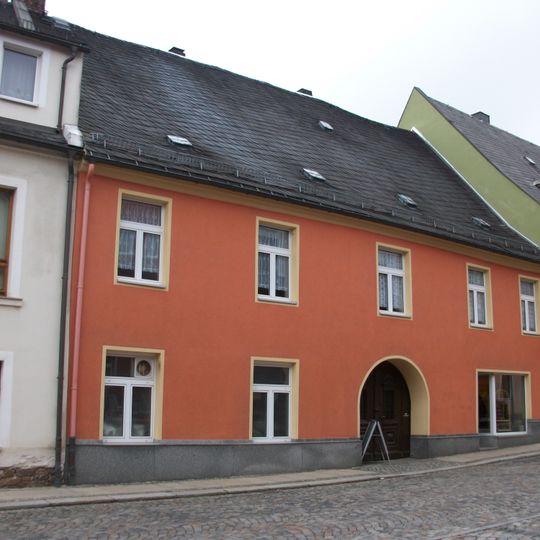 Wohnhaus in geschlossener Bebauung Ritterstraße 6
