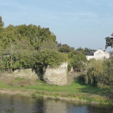 Vestiges du château de Nouâtre