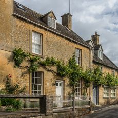 Balhatchet The Grocers