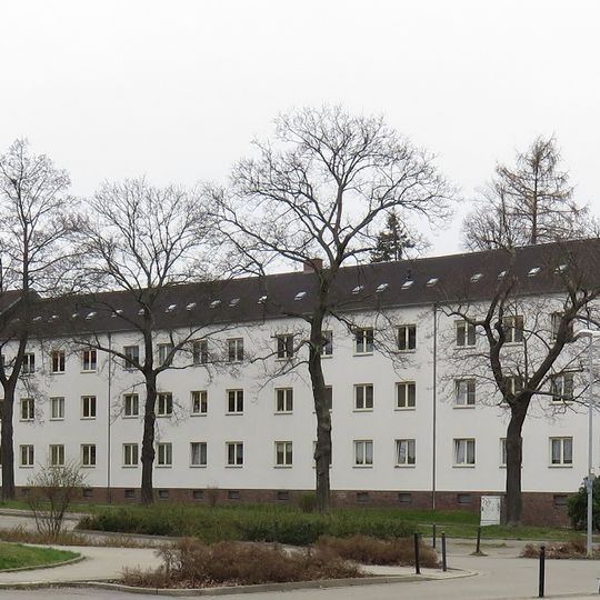 Fünf Mehrfamilienhäuser Sachsenring 15 bis 51