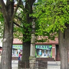 Socha sv. Jána Nepomuckého, stĺp s podstavcom