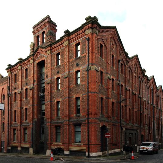 14-18, Henry Street