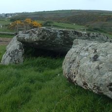St Elvis Farm, Burial Chambers