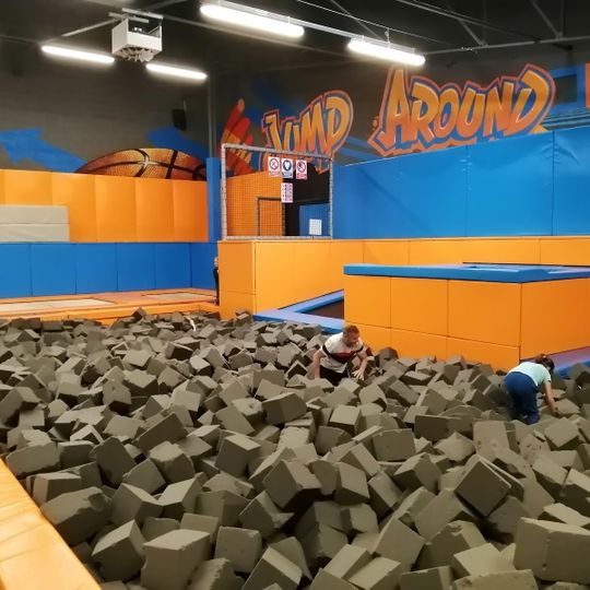 Crazy Jump Park