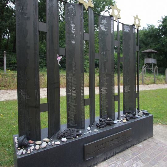 Kindermonument Kamp Vught