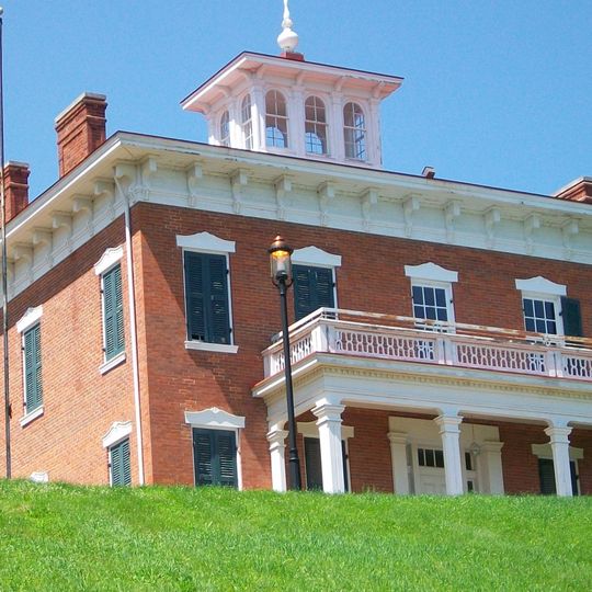 Antoine LeClaire House