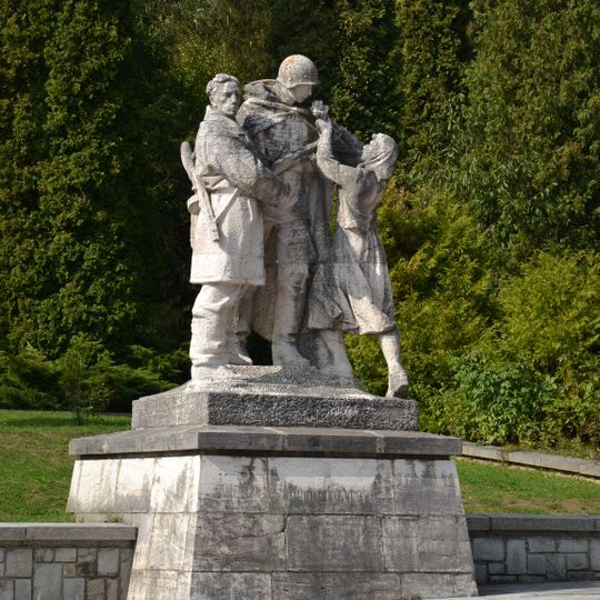 Dukla-pamätník sov. armády, socha I.