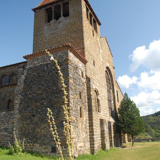 Église Saint-Saturnin de Chanteuges