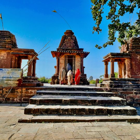Deoguna Hindu temples