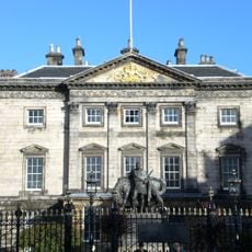 Dundas House